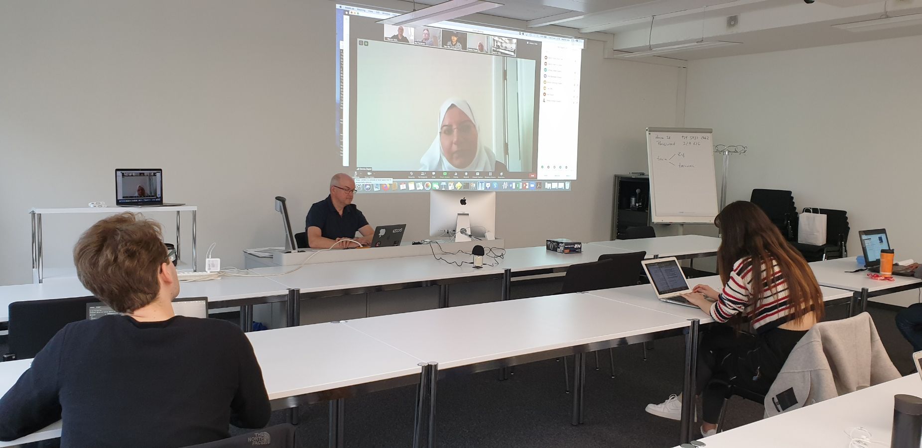 Omnia Zayed speaks about Word Embeddings, together with ...